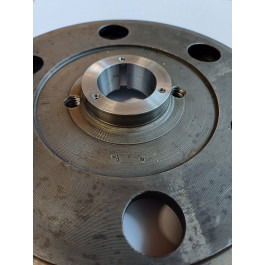 Service: repair of tapered seat R68 flywheel
