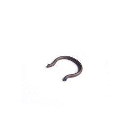 Retaining clip front shock absorber