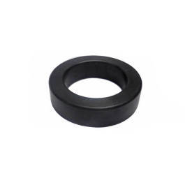 Rubber ring in grease cover of rear suspension